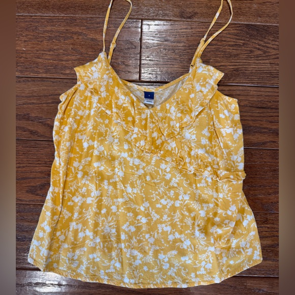 Old Navy Ruffle Tank - Picture 1 of 2